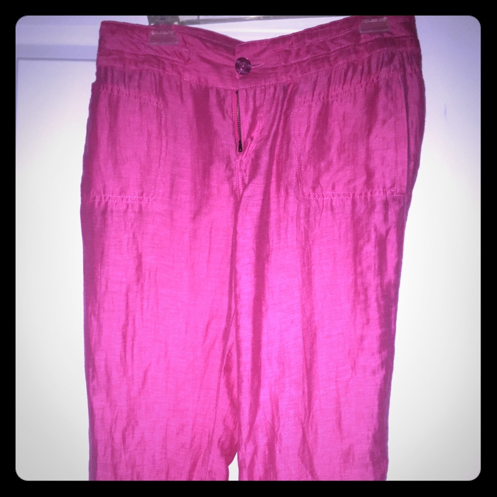 Bebe pink pants Capri